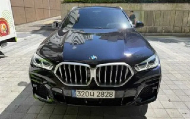 엑티언하이브리드 중고차 X6 (G06) xDrive 40i M 스포츠 매물 사진 11 - 2022/03 27,933km